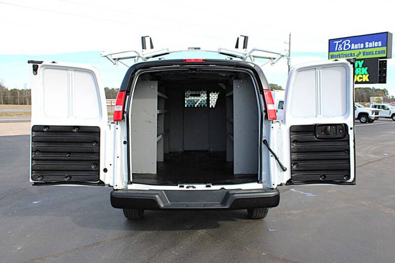 2024 Chevrolet Express 2500