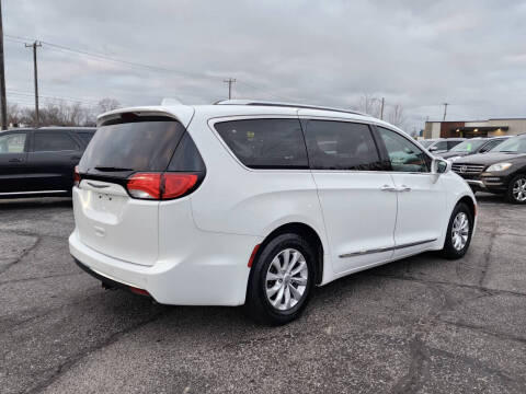 2018 Chrysler Pacifica Touring L