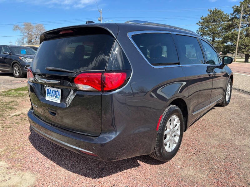 2020 Chrysler Pacifica Touring L