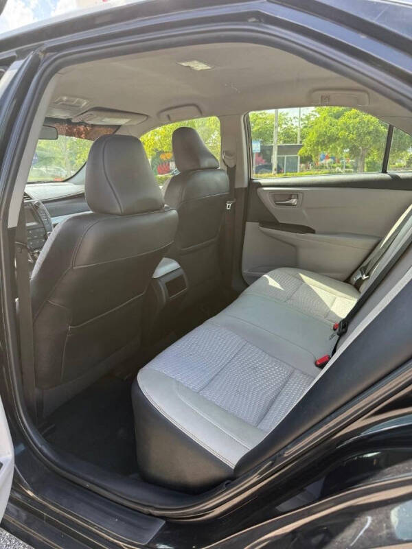 2015 Toyota Camry LE