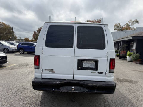 2012 Ford E-Series E-150