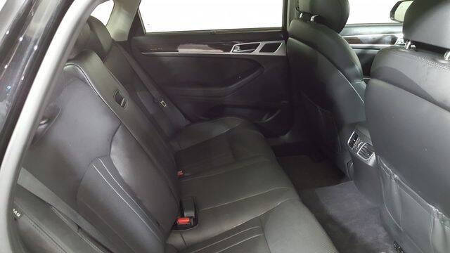 2016 Hyundai Genesis