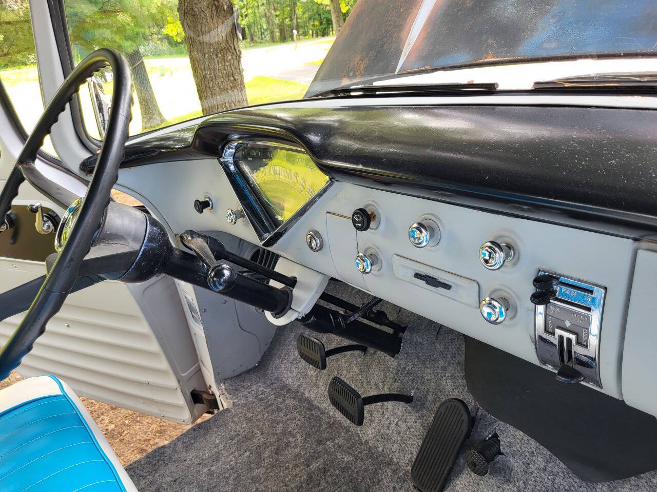 1957 Chevrolet 3100 149