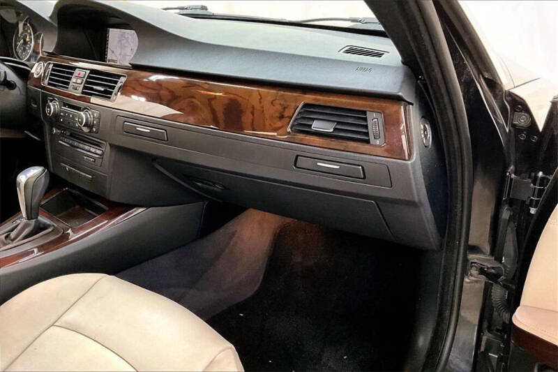 2012 BMW 3 Series 328i