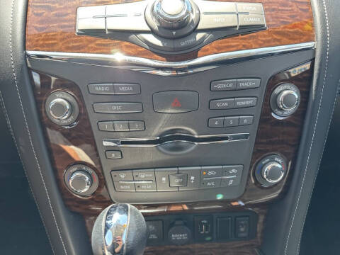 2020 Nissan Armada SV