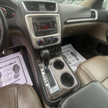 2016 GMC Acadia SLT-1