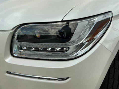 2018 Lincoln Navigator Black Label