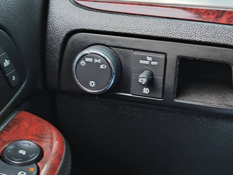 2014 Cadillac Escalade Luxury