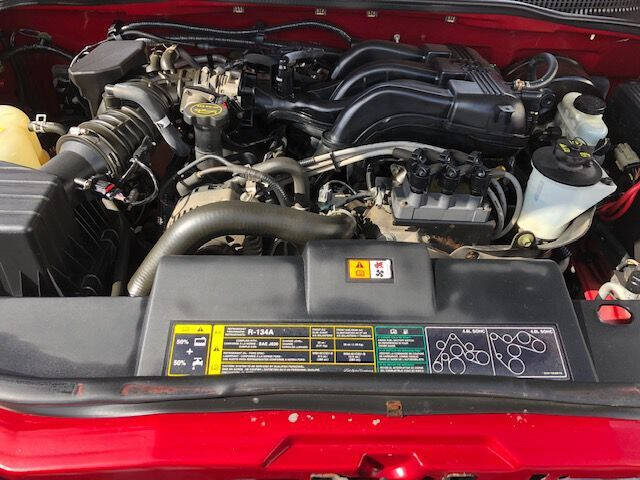 2004 Ford Explorer XLT