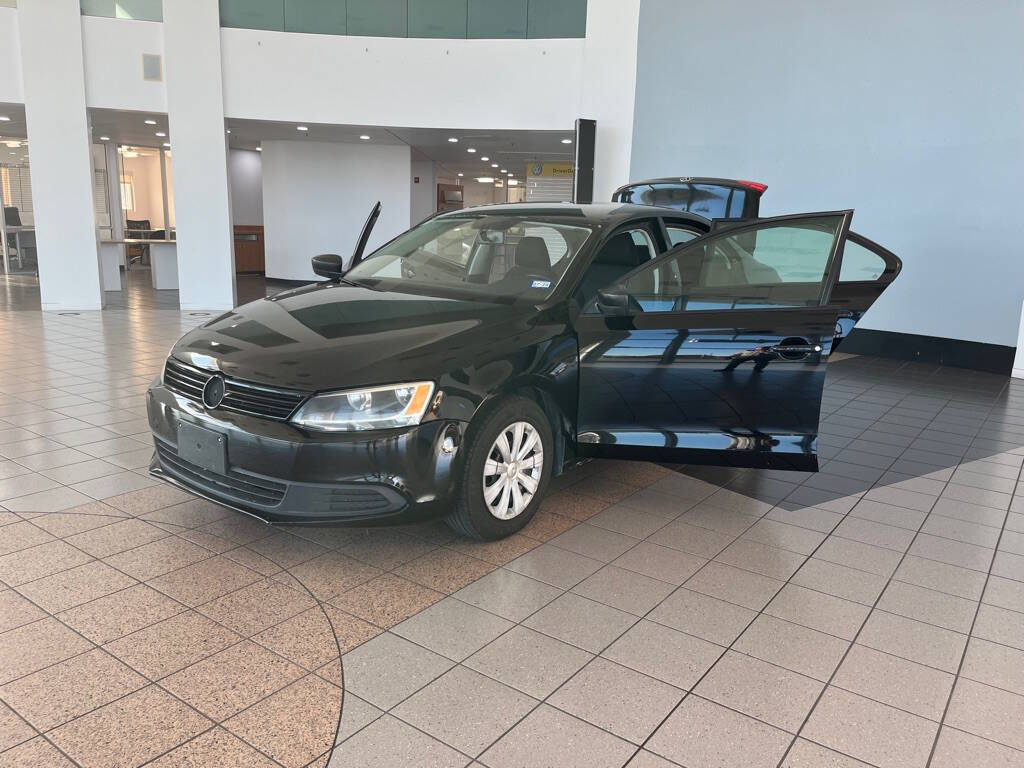 2013 Volkswagen Jetta for sale at Auto Haus Imports in Grand Prairie, TX