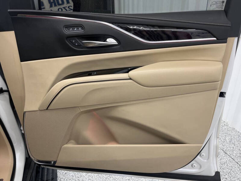 2021 Cadillac Escalade Premium Luxury