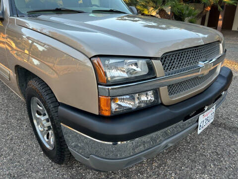 2005 Chevrolet Silverado 1500 LS