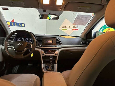 2017 Hyundai Elantra