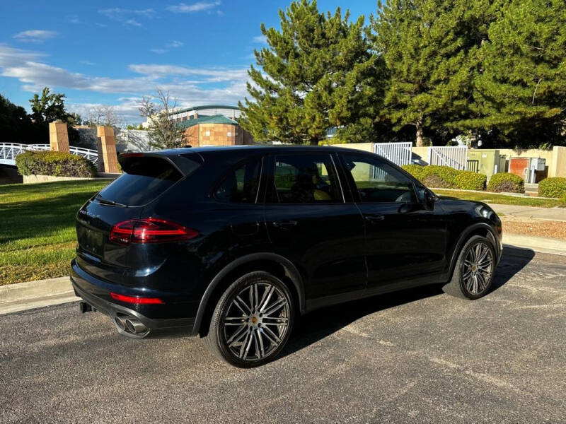 2018 Porsche Cayenne S