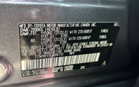 2020 Toyota RAV4 XLE