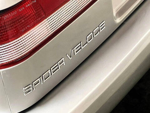 1991 Alfa Romeo Spider Veloce