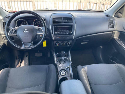 2014 Mitsubishi Outlander Sport ES