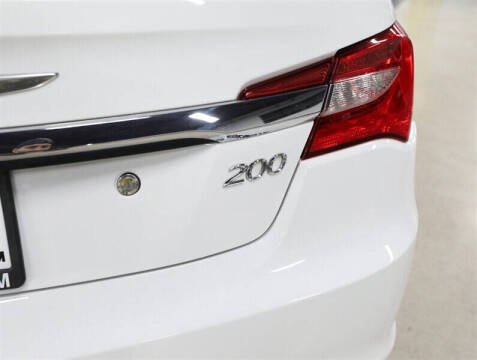 2013 Chrysler 200 Limited
