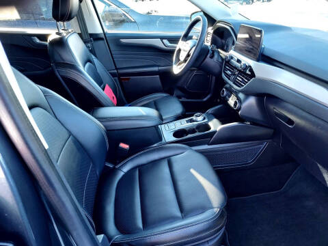 2022 Ford Escape SEL