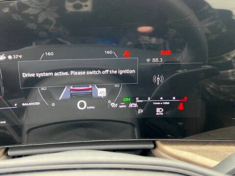 2025 Audi Q5 quattro Prestige TFSI