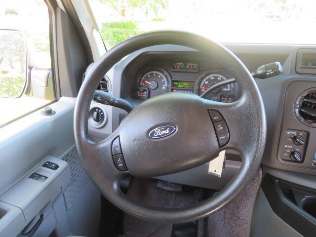 2013 Ford E-Series E-150