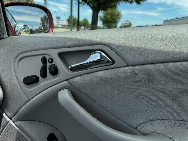 2004 Mercedes-Benz C-Class C 230 Kompressor