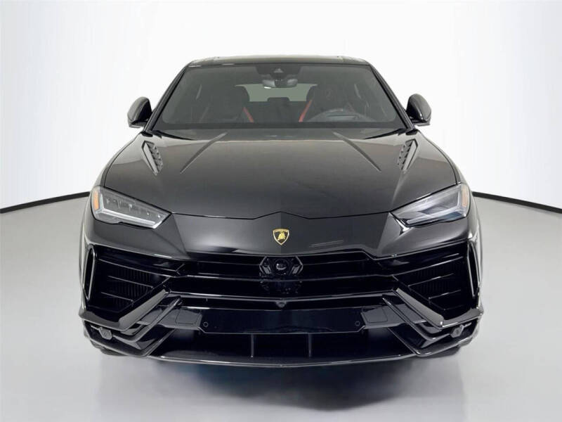 2023 Lamborghini Urus Performante