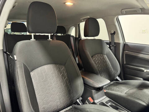 2021 Mitsubishi Outlander Sport SE