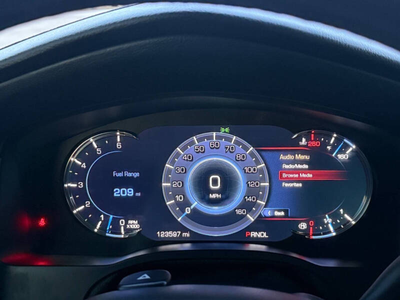 2017 Cadillac Escalade Luxury