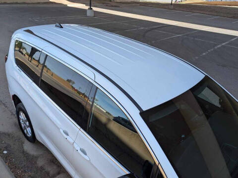 2024 Chrysler Pacifica Touring