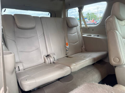 2020 Cadillac Escalade ESV Luxury