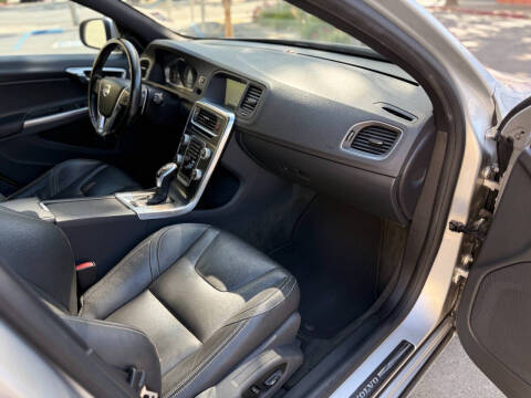 2015 Volvo V60 T5 Drive-E Premier