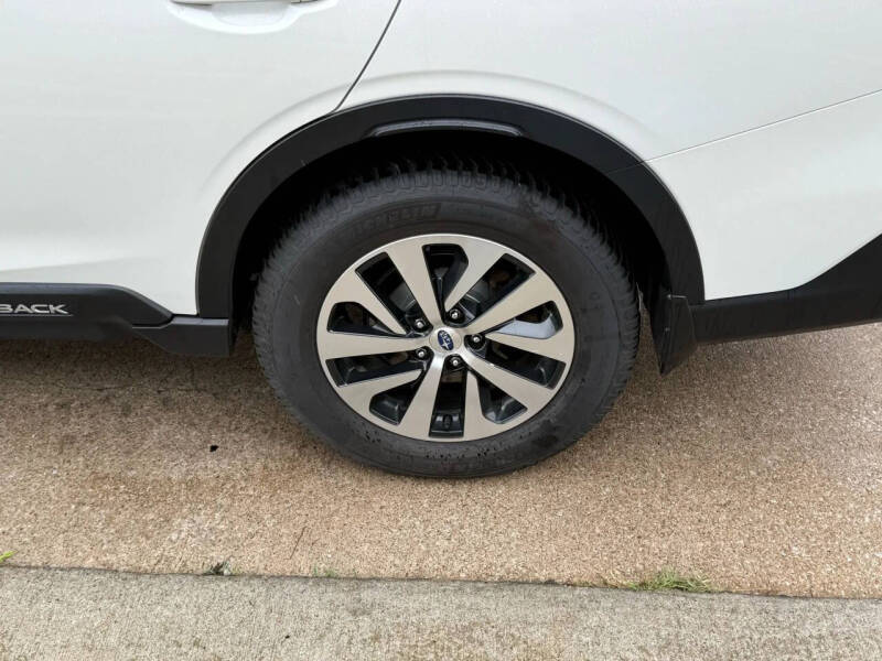 2022 Subaru Outback Premium