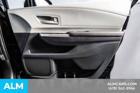 2023 Toyota Sienna LE 8-Passenger