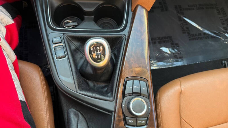 2013 BMW 3 Series 328i