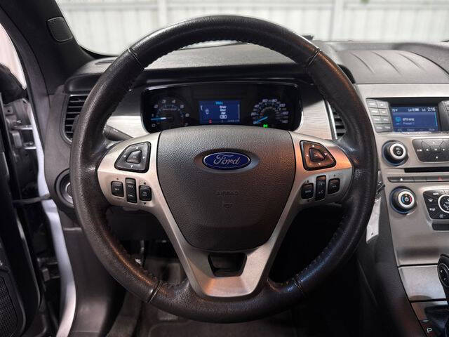 2016 Ford Taurus SEL