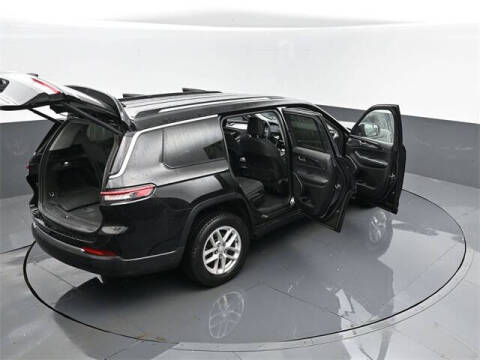 2021 Jeep Grand Cherokee L Laredo