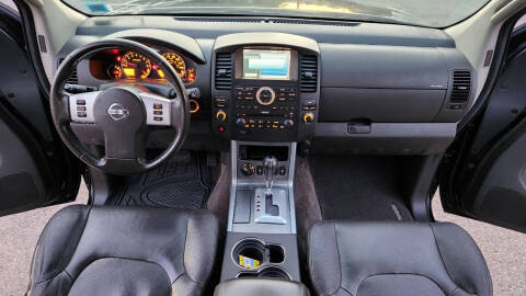 2011 Nissan Pathfinder Silver Edition