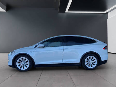 2016 Tesla Model X 90D