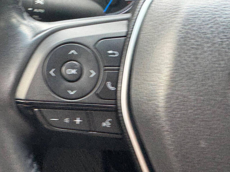 2022 Toyota Venza XLE