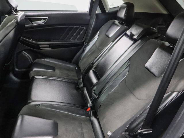 2016 Ford Edge Sport