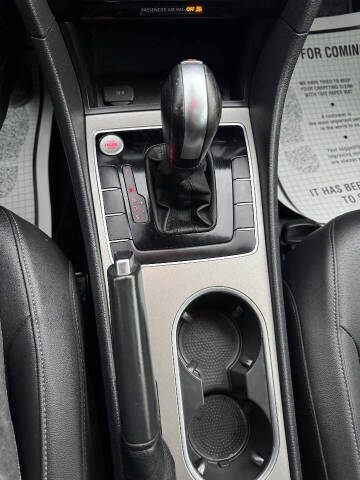 2021 Volkswagen Passat SE