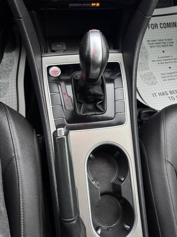 2021 Volkswagen Passat SE