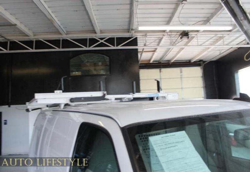 2023 GMC Savana 2500