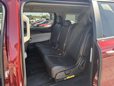 2024 Kia Carnival