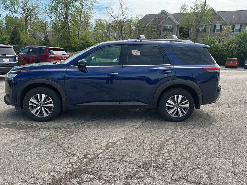 2024 Nissan Pathfinder for sale at Auto Center of Columbus in Columbus OH