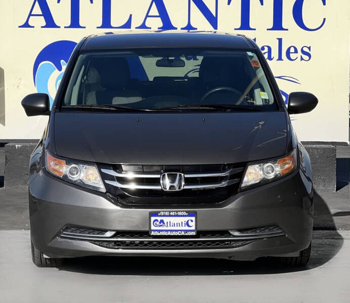 2015 Honda Odyssey EX photo 2