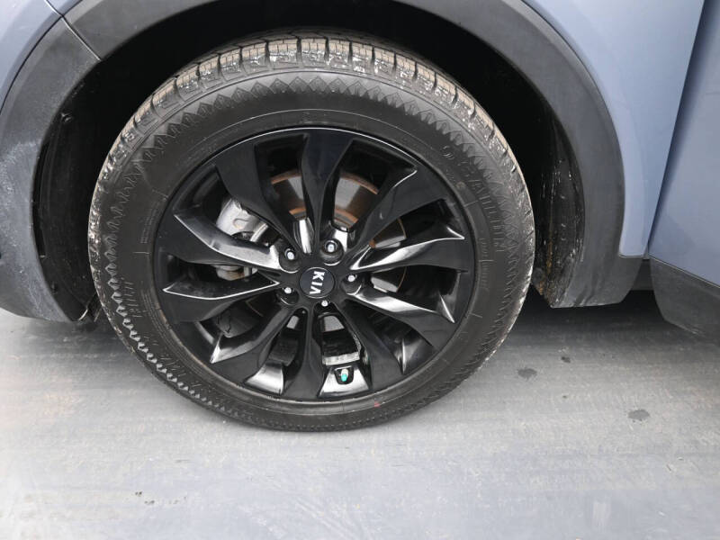 2020 Kia Sorento S V6