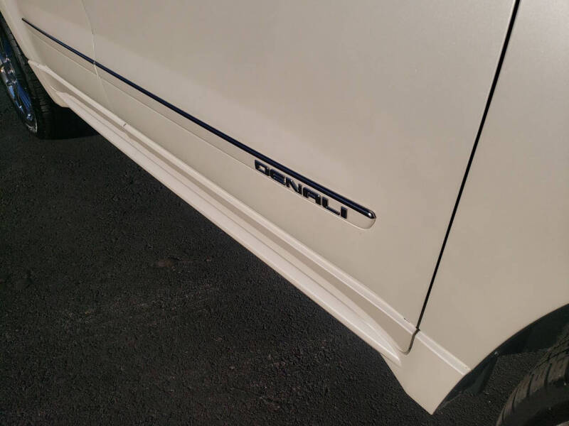 2014 GMC Acadia Denali