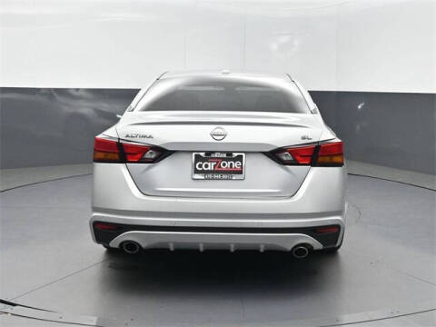 2023 Nissan Altima 2.5 SL